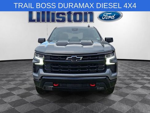 Used 2023 Chevrolet Silverado 1500 LT Trail Boss w/ Protection Package AWD/4WD image 2