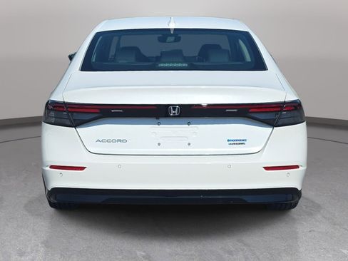 Used 2023 Honda Accord Touring image 6