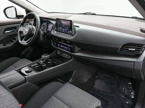Used 2023 Nissan Rogue SV AWD/4WD image 21