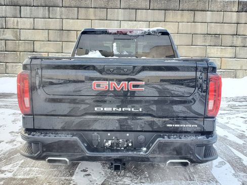 Used 2022 GMC Sierra 1500 Denali w/ Technology Package image 2