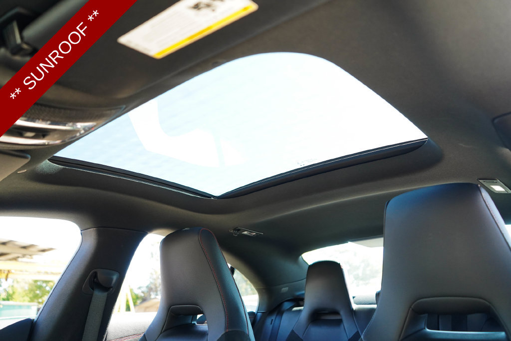 Used 2022 Mercedes-Benz CLA 250 4MATIC image 13