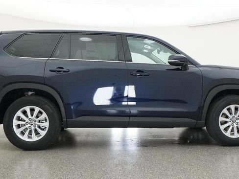 New 2026 Toyota Grand Highlander XLE FWD image 27