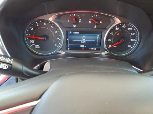 Used 2023 Chevrolet Equinox LT w/ Driver Convenience Package AWD/4WD image 12