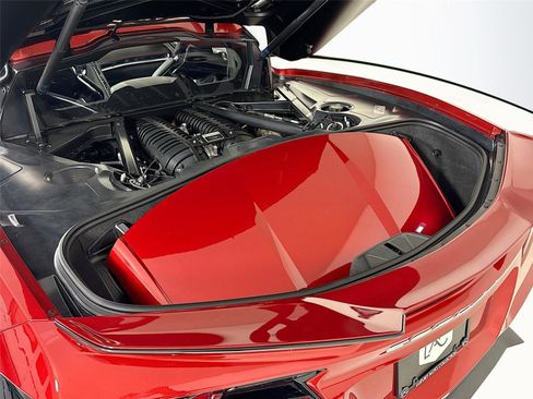 Used 2025 Chevrolet Corvette Z06 w/ Chrome Exterior Badge Package image 28