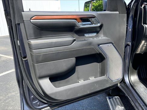 Used 2024 GMC Sierra 1500 Denali AWD/4WD image 22