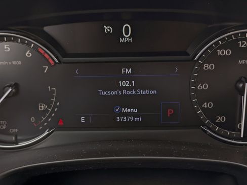 Used 2022 Cadillac XT4 Sport w/ Cold Weather Package image 12