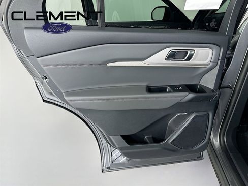 New 2026 Ford Explorer Active image 27