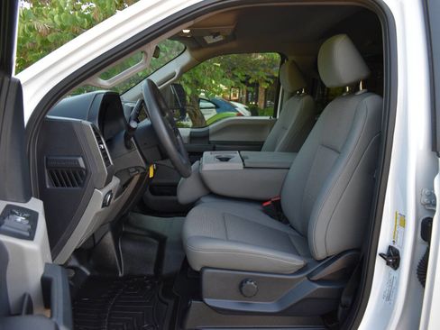 Used 2022 Ford F250 XL w/ STX Appearance Package AWD/4WD image 8