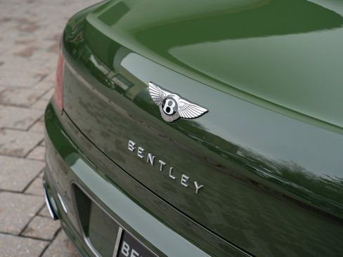 Certified 2024 Bentley Flying Spur W12 image 49