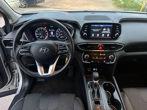 Used 2019 Hyundai Santa Fe SE image 12
