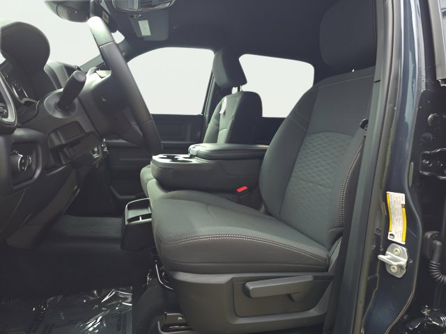 New 2026 RAM 3500 Tradesman AWD/4WD image 9