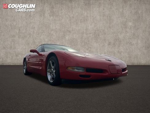 Used 2000 Chevrolet Corvette Convertible image 1