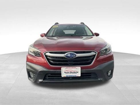 Used 2020 Subaru Outback Premium AWD/4WD image 2