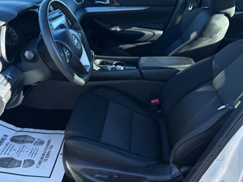 Used 2017 Nissan Maxima 3.5 S image 9