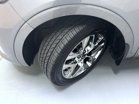 Used 2019 Kia Sorento SX image 25
