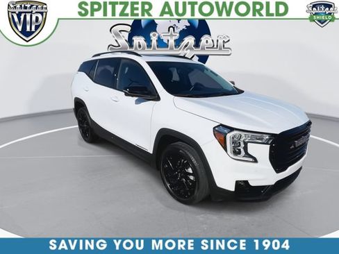 Used 2023 GMC Terrain SLT w/ Tech Package AWD/4WD image 2