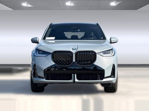 Used 2026 BMW X3 xDrive30i w/ Premium Package AWD/4WD image 5
