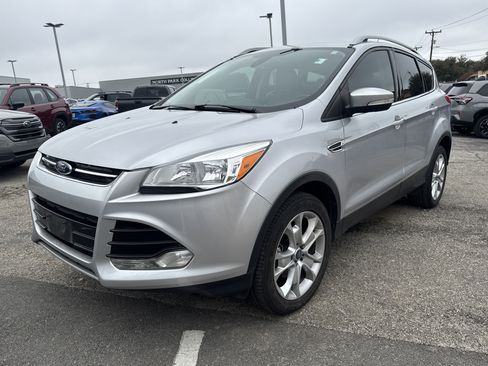 Used 2015 Ford Escape Titanium image 7