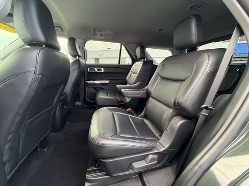 Used 2023 Ford Explorer XLT w/ Equipment Group 202A image 29