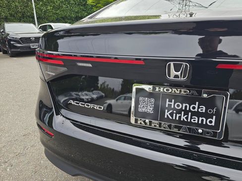 New 2026 Honda Accord LX image 15