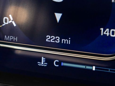 Used 2025 Chevrolet Silverado 1500 RST w/ Redline Edition image 21