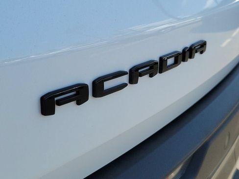 Used 2026 GMC Acadia Elevation w/ Black Edition FWD image 7