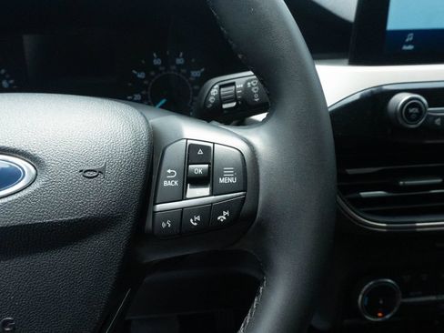 Used 2022 Ford Escape SE w/ Convenience Package FWD image 22