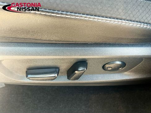 Used 2024 Nissan Pathfinder SL w/ Cargo Package image 26