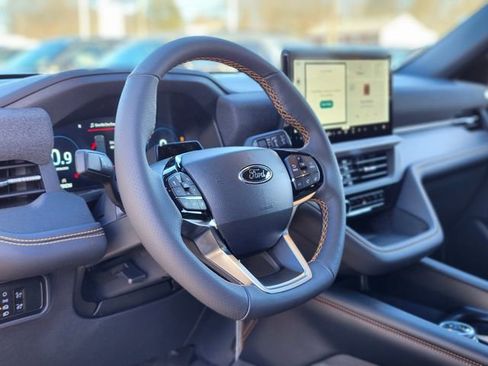 New 2026 Ford Explorer Tremor w/ Tremor Convenience Package image 19