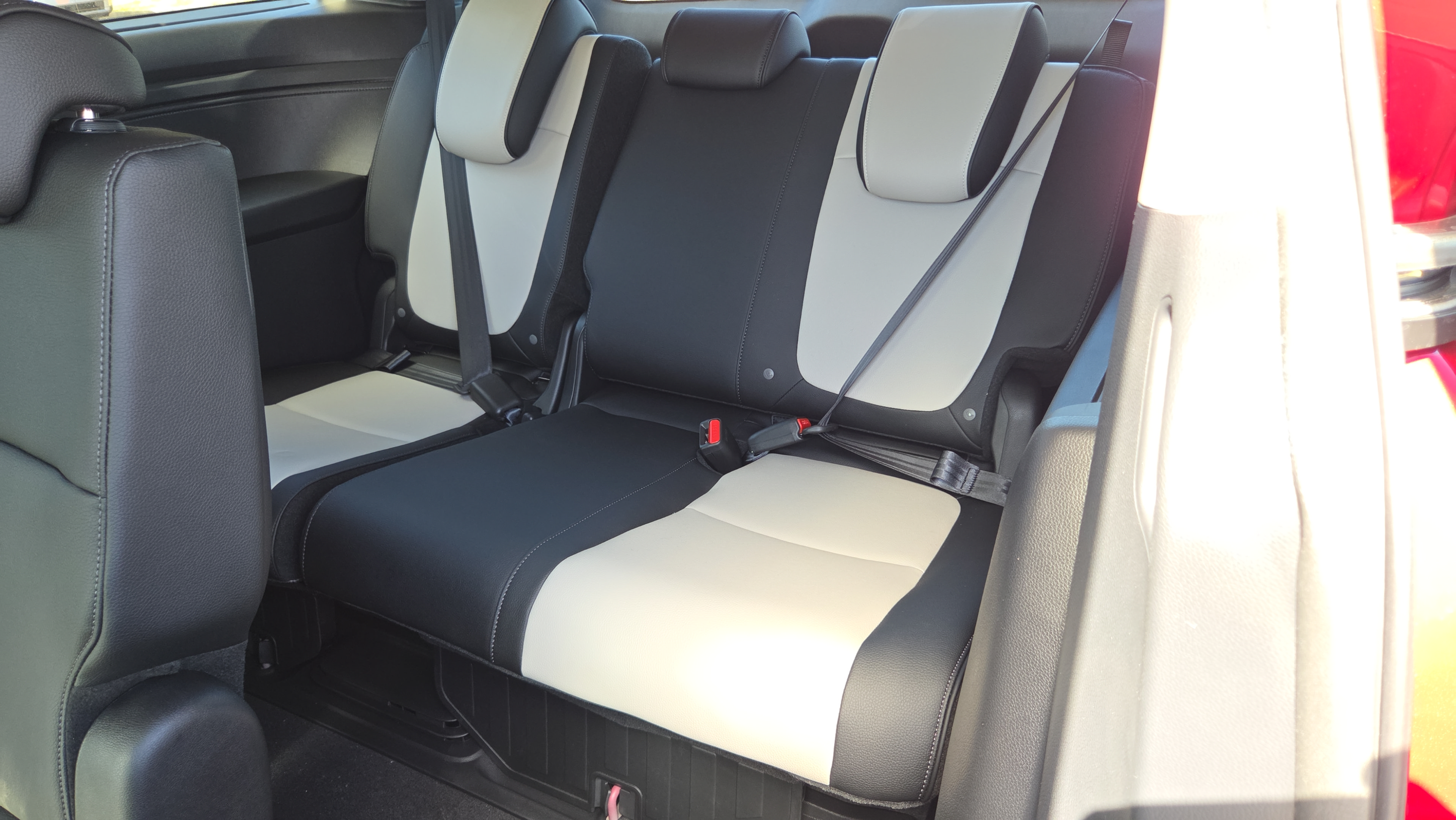 New 2027 Honda Odyssey Elite image 15