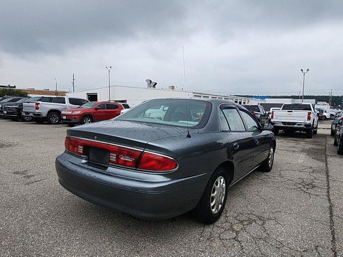 Used 2004 Buick Century Custom FWD image 5