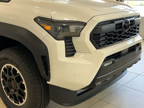 New 2026 Toyota Tacoma TRD Off-Road w/ TRD Off Road Upgrade Package image 2