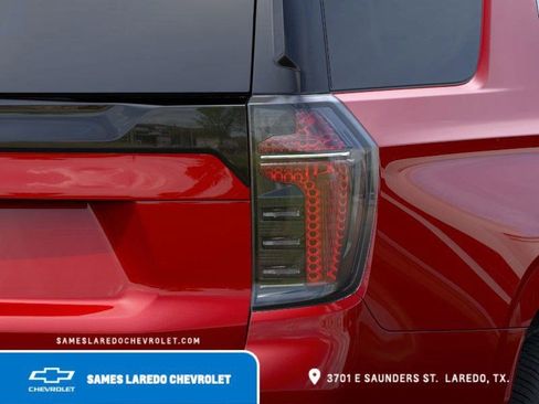Used 2025 Chevrolet Tahoe LS RWD image 11