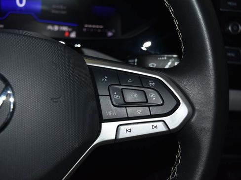 Used 2024 Volkswagen Taos S image 10