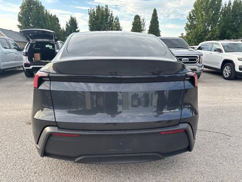 Used 2026 Tesla Model Y Long Range AWD/4WD image 6