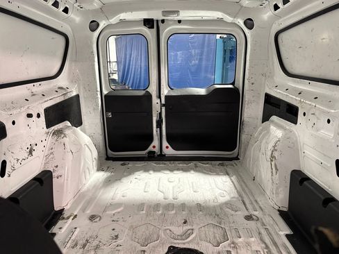 Used 2022 RAM ProMaster City Tradesman w/ Lights & Wheels Group FWD image 25