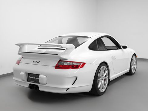 Used 2007 Porsche 911 GT3 image 12