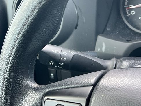 Used 2022 Toyota Tacoma SR image 35