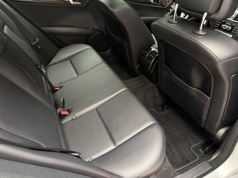 Used 2014 Mercedes-Benz C 300 4MATIC Sedan image 23