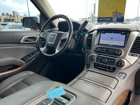 Used 2020 GMC Yukon XL Denali image 55