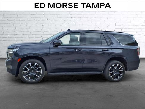 Used 2022 Chevrolet Tahoe RST w/ Luxury Package RWD image 2