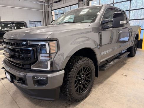 Used 2021 Ford F250 Lariat image 4