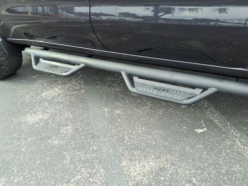 Used 2022 Chevrolet Silverado 1500 RST w/ Z71 Off-Road Package image 9