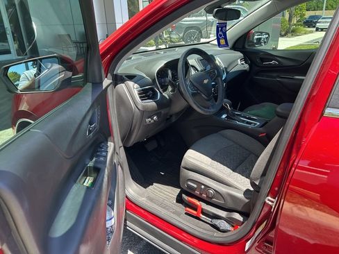 Used 2022 Chevrolet Equinox LT image 5