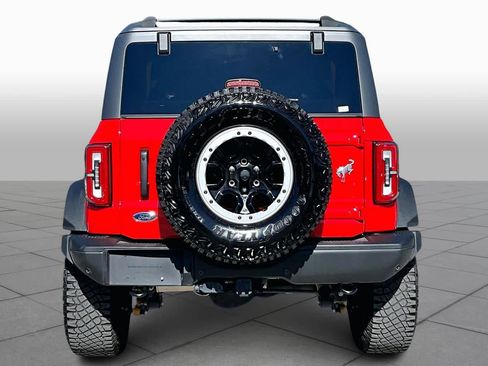 Used 2023 Ford Bronco Badlands w/ Sasquatch Package image 4