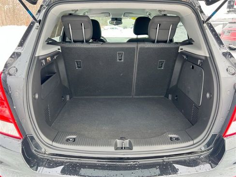 Used 2022 Chevrolet Trax LS w/ Tint and Cruise Package image 24