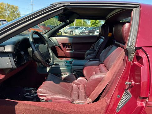 Used 1993 Chevrolet Corvette Coupe 2D image 15