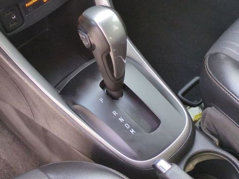 Certified 2019 Chevrolet Trax LT w/ LT Convenience Package image 16