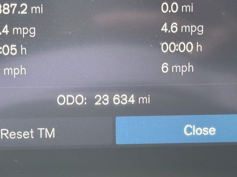 Certified 2025 Volvo XC90 B6 Plus AWD/4WD image 22