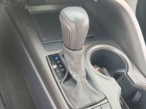 Used 2023 Toyota Camry SE w/ Cold Weather Package AWD/4WD image 14